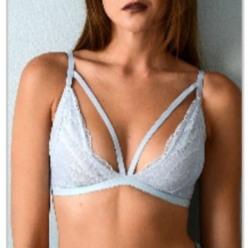 Leto | Baby Blue Lace Bralette